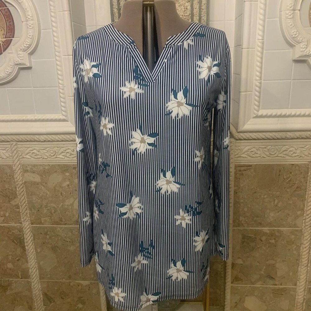 Kimmery. Size 2XL. Floral Stripe Tunic Pullover. Yoke Back. Poly     B30